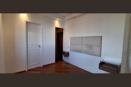 Apartamento à venda com 141m², 3 quartos e 2 vagasSuíte 