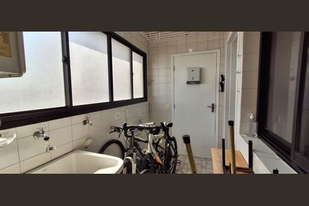 Apartamento à venda com 141m², 3 quartos e 2 vagasÁrea de Serviço 