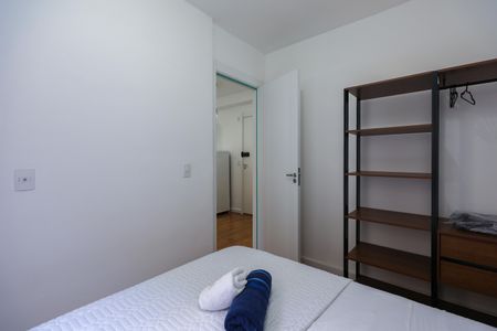 Quarto 1 de apartamento para alugar com 2 quartos, 36m² em Morumbi, São Paulo
