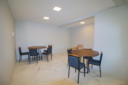 Apartamento para alugar com 24m², 2 quartos e sem vaga Apartamento para alugar com 24m², 2 quartos e sem vagaÁrea comum - Salão de festas