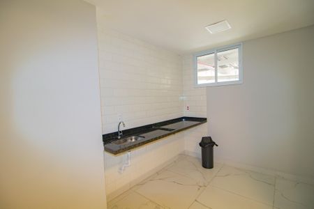 Apartamento para alugar com 24m², 2 quartos e sem vaga Apartamento para alugar com 24m², 2 quartos e sem vagaÁrea comum - Salão de festas
