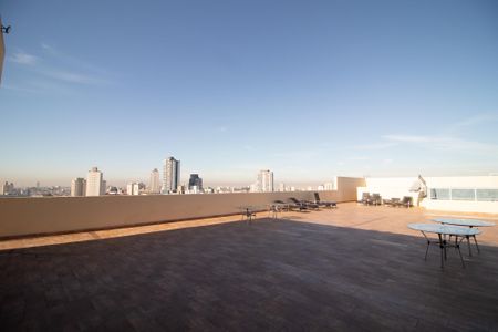 Apartamento para alugar com 24m², 2 quartos e sem vaga Apartamento para alugar com 24m², 2 quartos e sem vagaÁrea comum - Piscina
