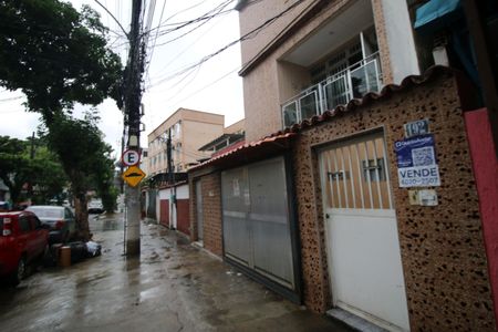 Casa à venda com 100m², 4 quartos e sem vagaFachada da casa