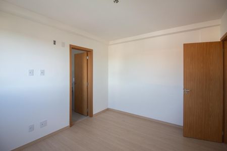 Suíte de apartamento à venda com 3 quartos, 150m² em Dona Clara, Belo Horizonte