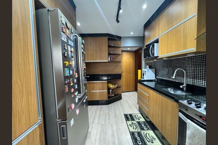 Apartamento à venda com 78m², 3 quartos e 2 vagasCozinha 