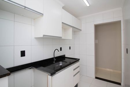 Apartamento à venda com 52m², 2 quartos e 1 vagaCozinha - Armários