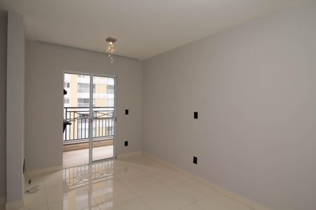 Apartamento à venda com 52m², 2 quartos e 1 vagaSala