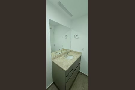 Apartamento para alugar com 70m², 2 quartos e 2 vagasBanheiro da Suíte