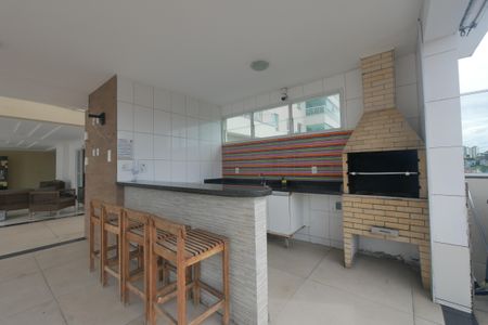 Apartamento para alugar com 68m², 2 quartos e 1 vagaÁrea comum - Churrasqueira