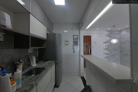 Apartamento para alugar com 68m², 2 quartos e 1 vagaCozinha
