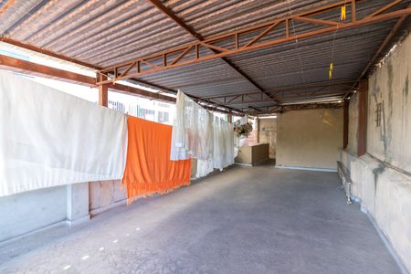 Casa para alugar com 130m², 2 quartos e sem vagaSalão