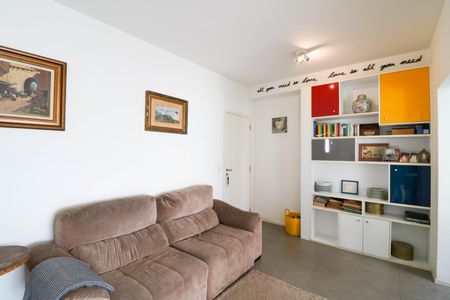 Apartamento à venda com 75m², 2 quartos e 2 vagasSala