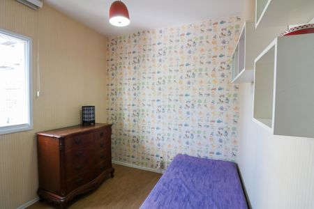 Apartamento à venda com 75m², 2 quartos e 2 vagasQuarto 2