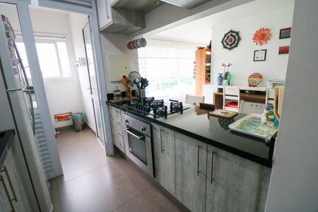 Apartamento à venda com 75m², 2 quartos e 2 vagasCozinha