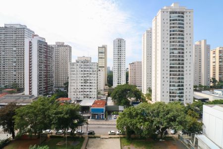 Apartamento à venda com 75m², 2 quartos e 2 vagasVaranda