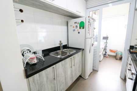 Apartamento à venda com 75m², 2 quartos e 2 vagasCozinha
