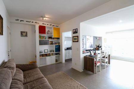 Apartamento à venda com 75m², 2 quartos e 2 vagasSala