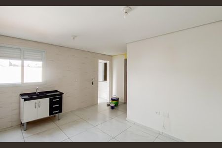 Apartamento para alugar com 37m², 2 quartos e sem vaga Apartamento para alugar com 37m², 2 quartos e sem vagaSala/cozinha