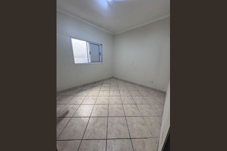Casa à venda com 270m², 3 quartos e 2 vagasQuarto