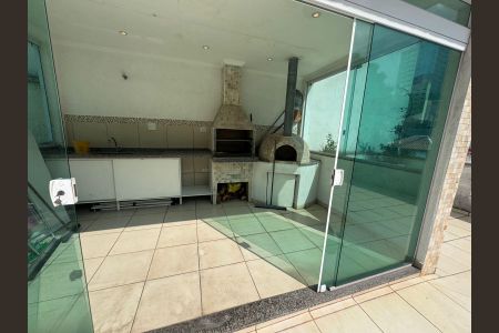 Casa à venda com 270m², 3 quartos e 2 vagasÁrea externa