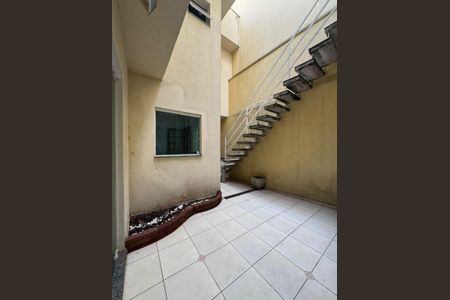 Casa à venda com 270m², 3 quartos e 2 vagasÁrea externa