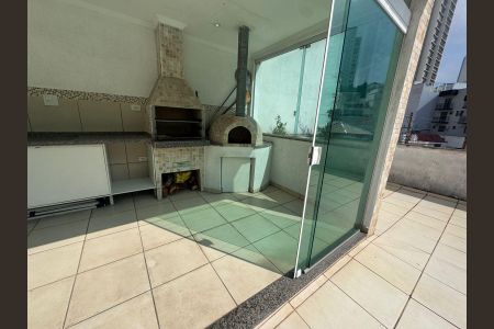 Casa à venda com 270m², 3 quartos e 2 vagasÁrea externa