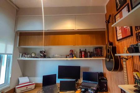Apartamento para alugar com 37m², 2 quartos e 1 vagaQuarto