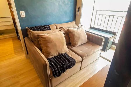 Sala de apartamento para alugar com 2 quartos, 37m² em Presidente Altino, Osasco