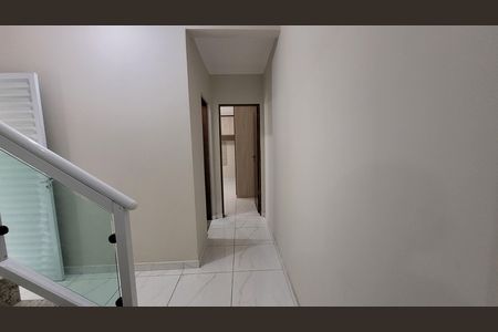 Casa para alugar com 94m², 2 quartos e 2 vagas Casa para alugar com 94m², 2 quartos e 2 vagasHall