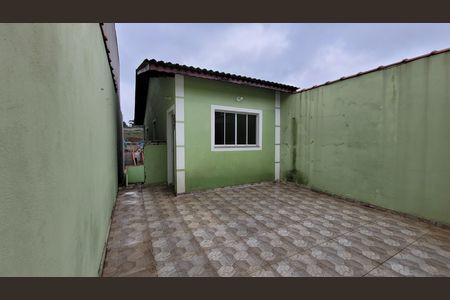 Casa para alugar com 94m², 2 quartos e 2 vagas