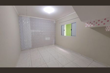 Casa para alugar com 94m², 2 quartos e 2 vagas Casa para alugar com 94m², 2 quartos e 2 vagasQuarto 01