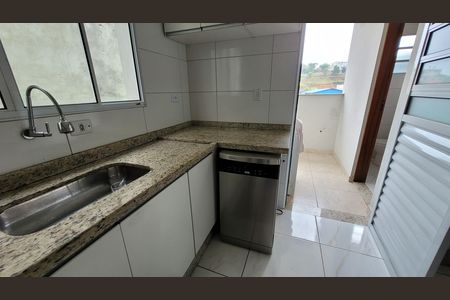 Casa para alugar com 94m², 2 quartos e 2 vagas Casa para alugar com 94m², 2 quartos e 2 vagasCozinha