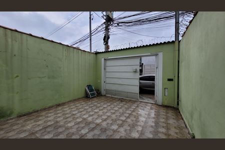 Casa para alugar com 94m², 2 quartos e 2 vagas