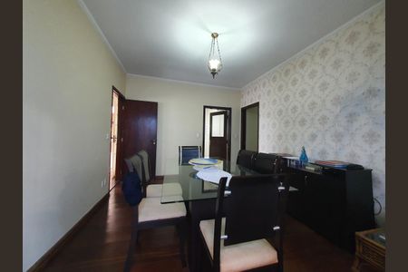 Casa à venda com 268m², 3 quartos e 4 vagasSala de jantar