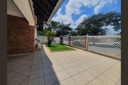 Casa à venda com 268m², 3 quartos e 4 vagasÁrea externa