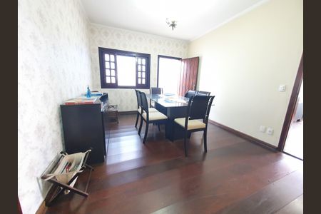 Casa à venda com 268m², 3 quartos e 4 vagasSala de jantar