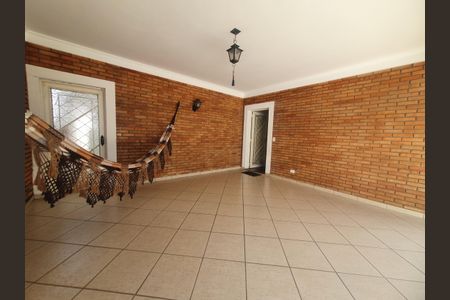 Casa à venda com 268m², 3 quartos e 4 vagasÁrea externa