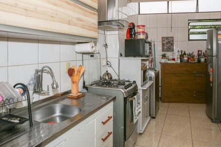 Apartamento à venda com 174m², 2 quartos e 1 vagaCozinha e Área de Serviço