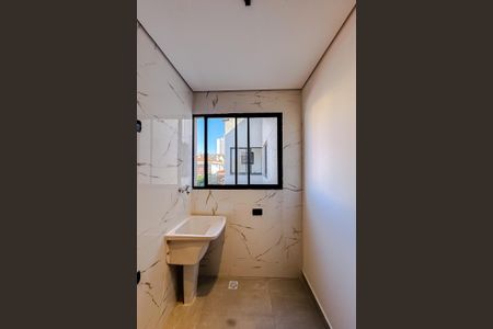 Apartamento para alugar com 32m², 2 quartos e sem vaga Apartamento para alugar com 32m², 2 quartos e sem vagaCozinha e Área de Serviço