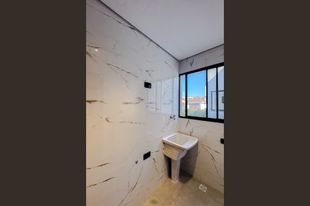 Apartamento para alugar com 32m², 2 quartos e sem vaga Apartamento para alugar com 32m², 2 quartos e sem vagaCozinha e Área de Serviço