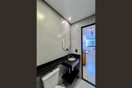 Apartamento para alugar com 32m², 2 quartos e sem vaga Apartamento para alugar com 32m², 2 quartos e sem vagaBanheiro