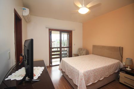 Casa à venda com 208m², 4 quartos e 2 vagas Casa à venda com 208m², 4 quartos e 2 vagasQuarto Suíte