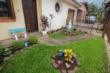 Casa à venda com 208m², 4 quartos e 2 vagas Casa à venda com 208m², 4 quartos e 2 vagasJardim