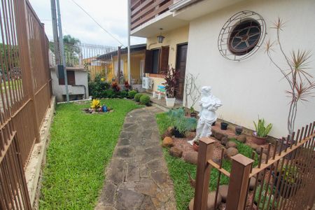 Casa à venda com 208m², 4 quartos e 2 vagas Casa à venda com 208m², 4 quartos e 2 vagasJardim