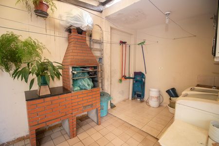 QUINTAL E ÁREA DE SERVIÇO de casa à venda com 3 quartos, 117m² em Lauzane Paulista, São Paulo