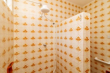 Casa à venda com 130m², 2 quartos e 1 vaga Casa à venda com 130m², 2 quartos e 1 vagaBanheiro