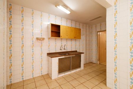 Casa à venda com 130m², 2 quartos e 1 vaga Casa à venda com 130m², 2 quartos e 1 vagaCozinha