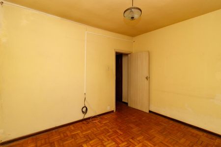 Casa à venda com 130m², 2 quartos e 1 vaga Casa à venda com 130m², 2 quartos e 1 vagaQuarto