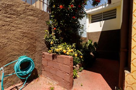 Casa à venda com 130m², 2 quartos e 1 vaga Casa à venda com 130m², 2 quartos e 1 vagaÁrea externa