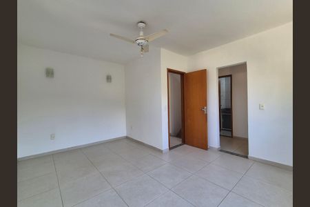 Casa de condomínio para alugar com 182m², 4 quartos e 3 vagas Casa de condomínio para alugar com 182m², 4 quartos e 3 vagasSuíte 2